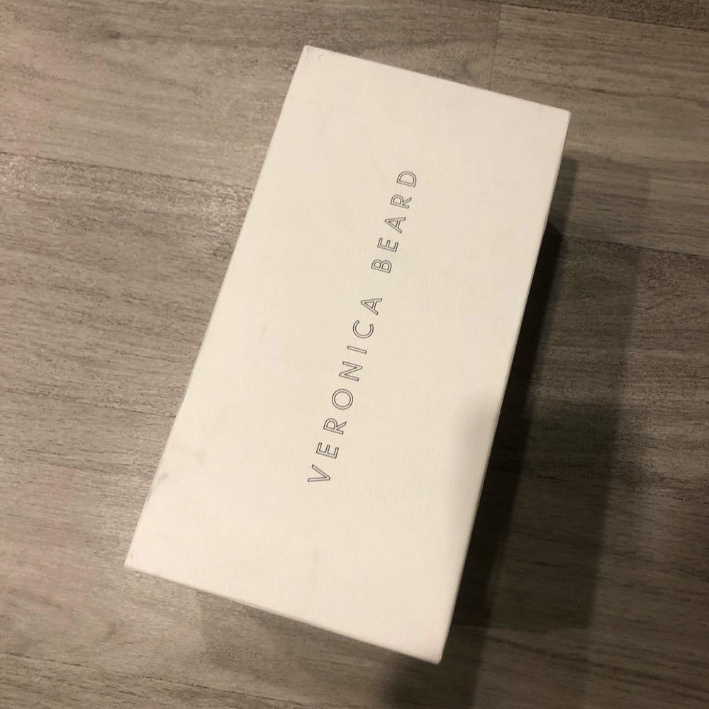 Veronica Beard shoe box only, a little damaged